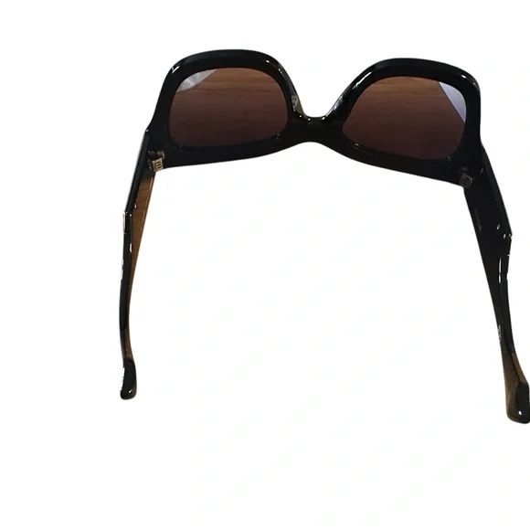 New, Quay By the Way Sunglasses Black Frame / Smoke Lens $85